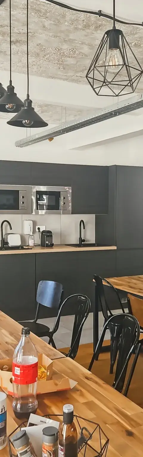 Bureau 12 m² – Paris (75010)