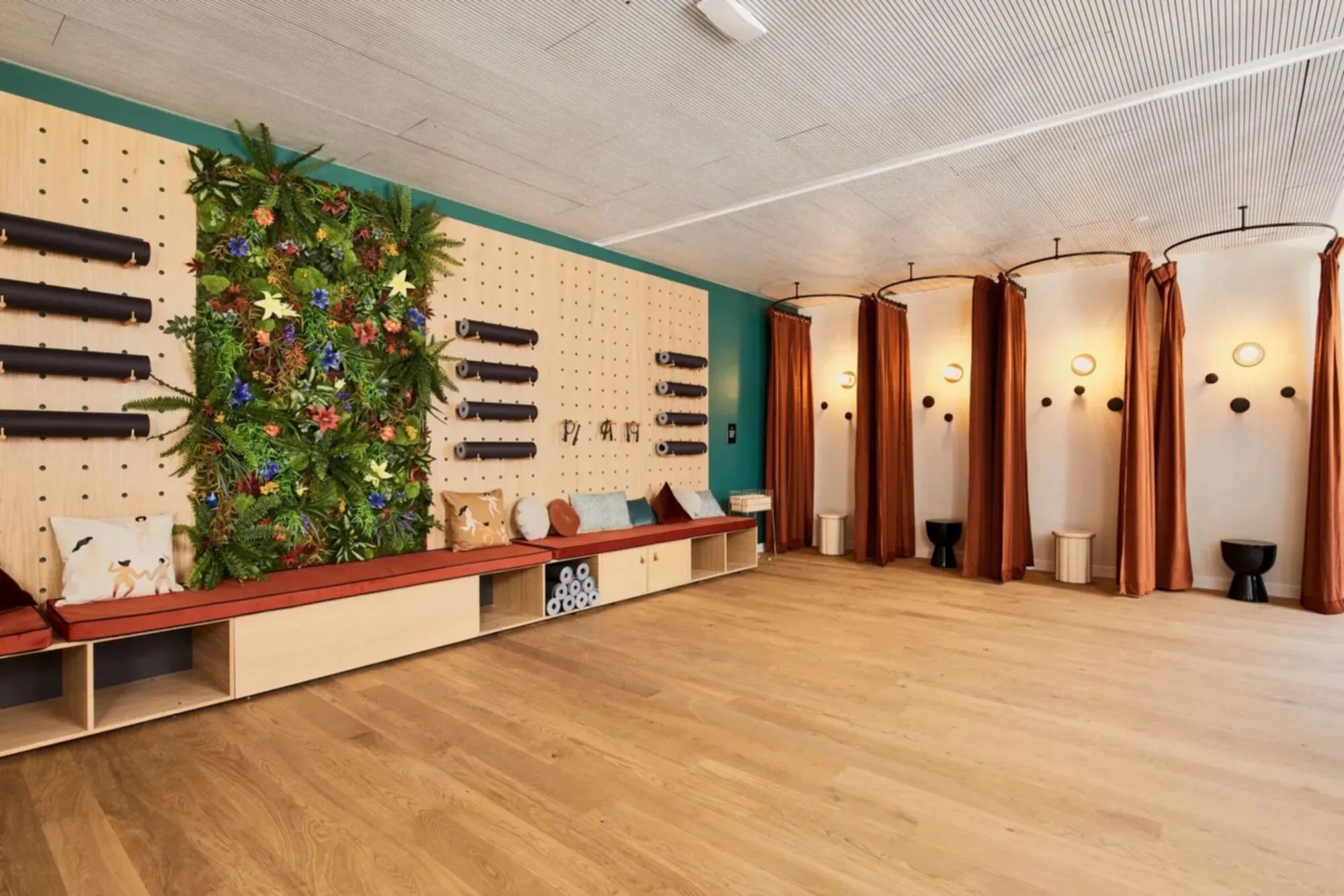 Bureau 383 m² – Paris (75008)