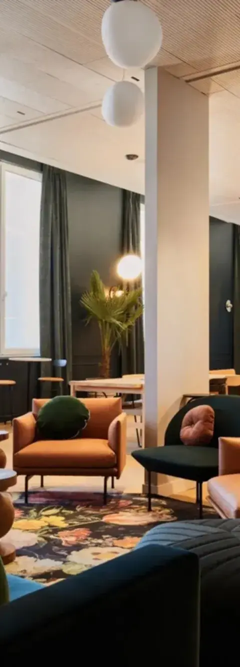 Bureau 383 m² – Paris (75008)