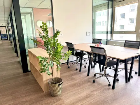 Coworking 305 m² – Paris (75012)