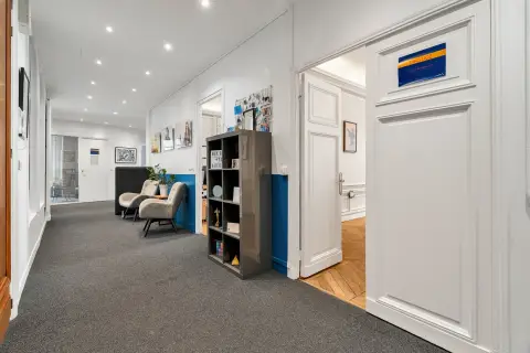 Bureau 40 m² – Paris (75002)
