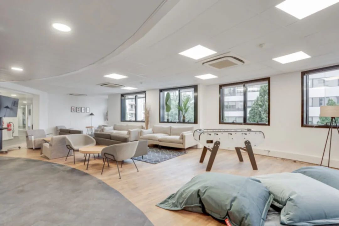 Bureau 3 130 m² – Levallois-Perret (92300)