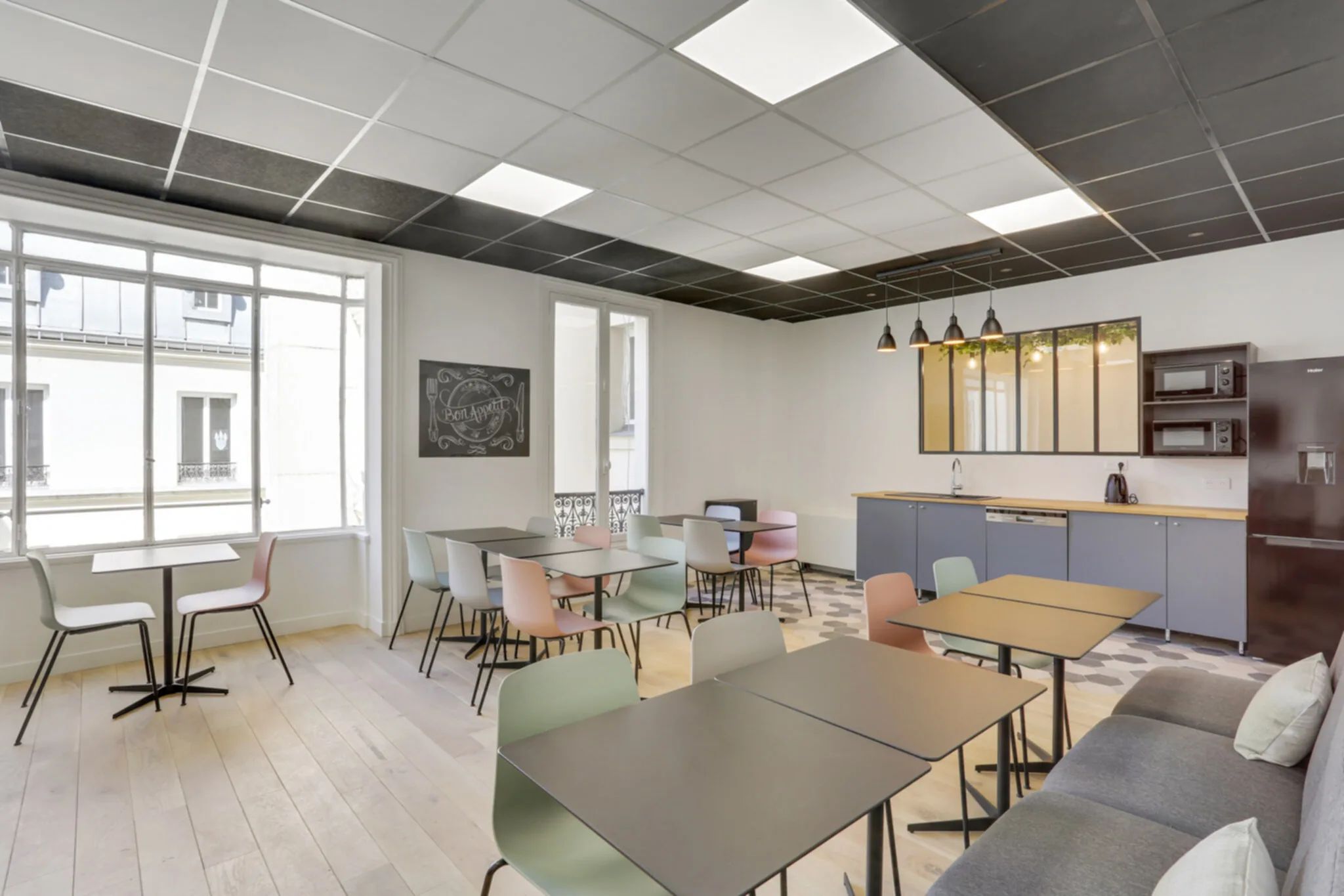 Bureau 400 m² – Paris (75009)