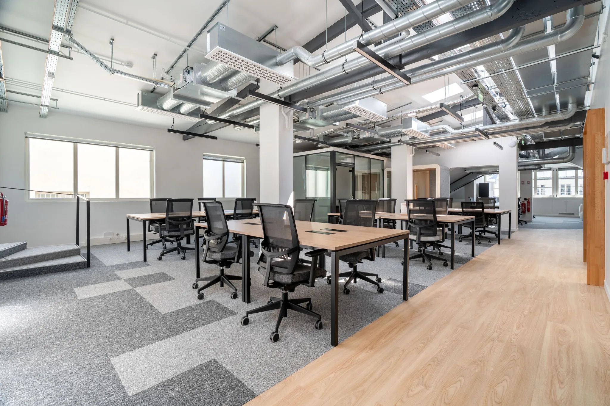 Bureau 606 m² – Paris (75010)