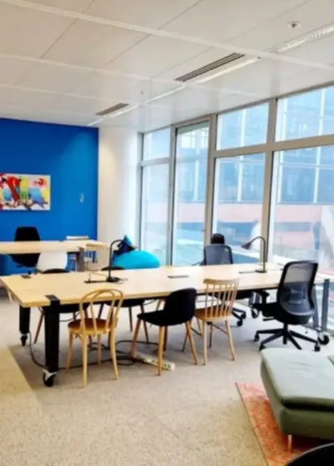 Bureau 130 m² – Courbevoie (92400)