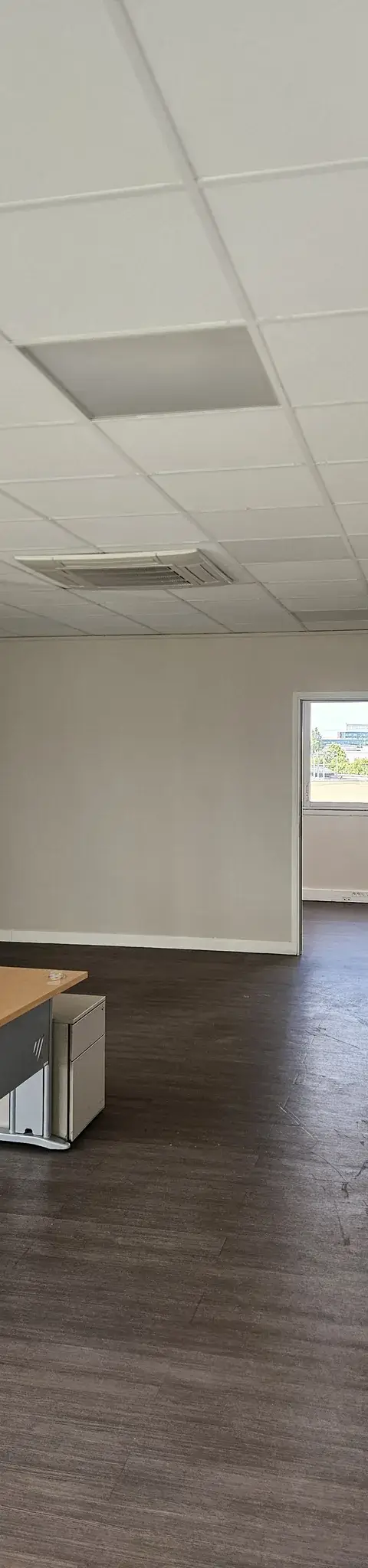 Bureau 600 m² – Saint-Denis (93200)