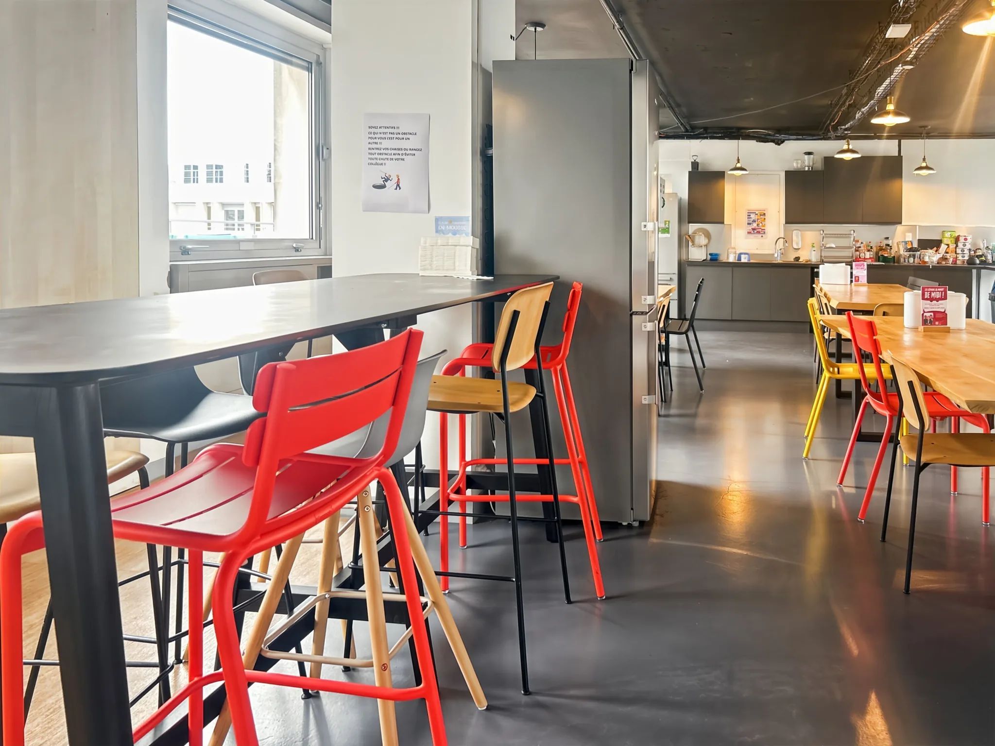 Bureau 206 m² – Paris (75019)