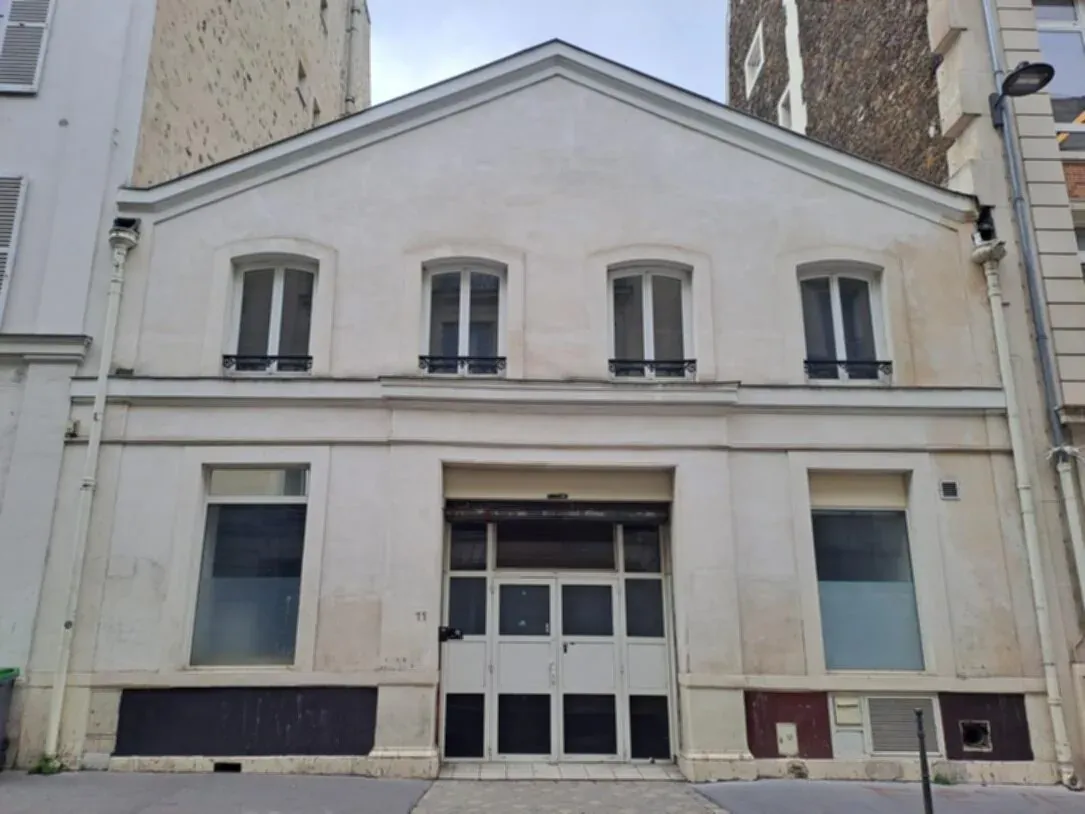 Photo 1