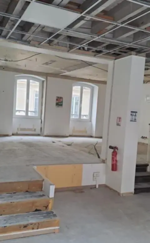 Bureau 250 m² – Paris (75010)