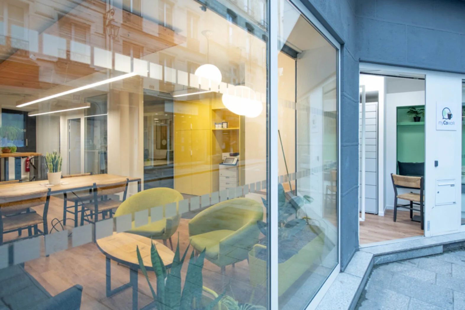 Bureau 17 m² – Paris (75002)