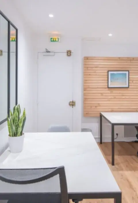Bureau 17 m² – Paris (75002)