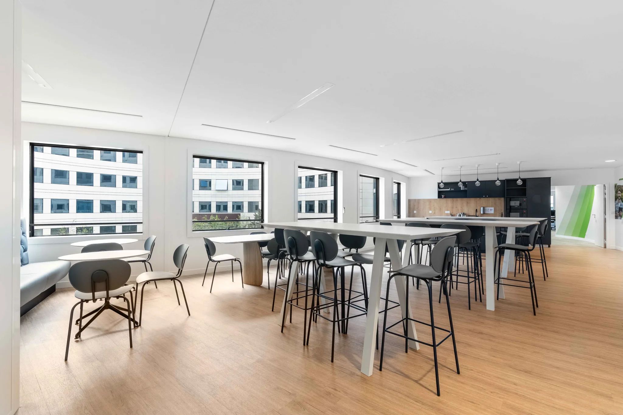 Coworking 613 m² – Levallois-Perret (92300)