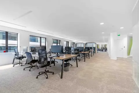 Coworking 613 m² – Levallois-Perret (92300)