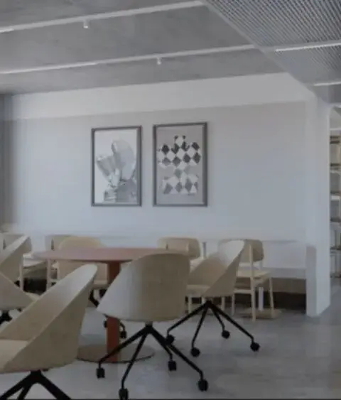 Bureau 985 m² – Puteaux (92800)
