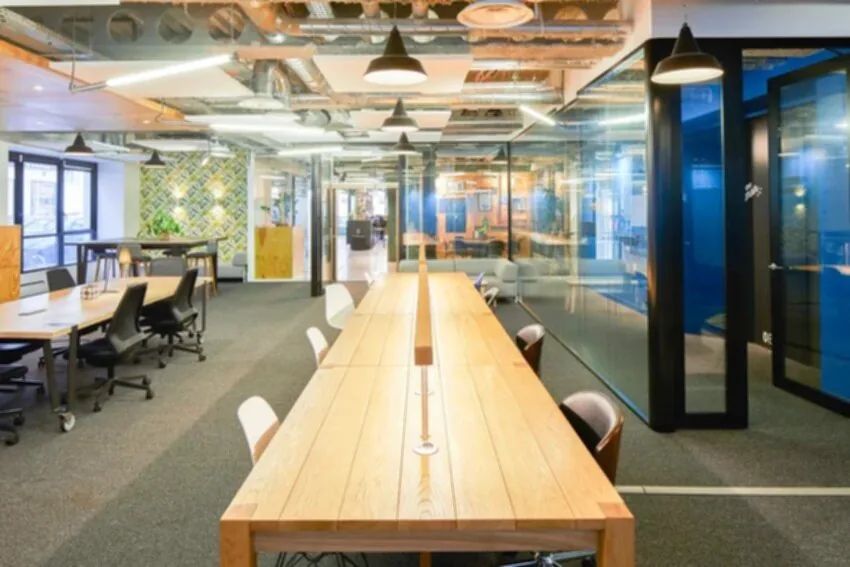 Bureau 1 245 m² – Neuilly-sur-Seine (92200)