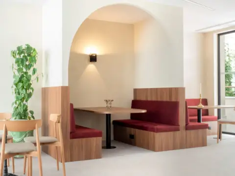 Bureau 528 m² – Paris (75017)