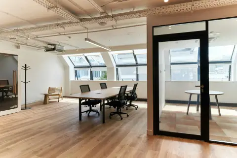 Bureau 217 m² – Levallois-Perret (92300)