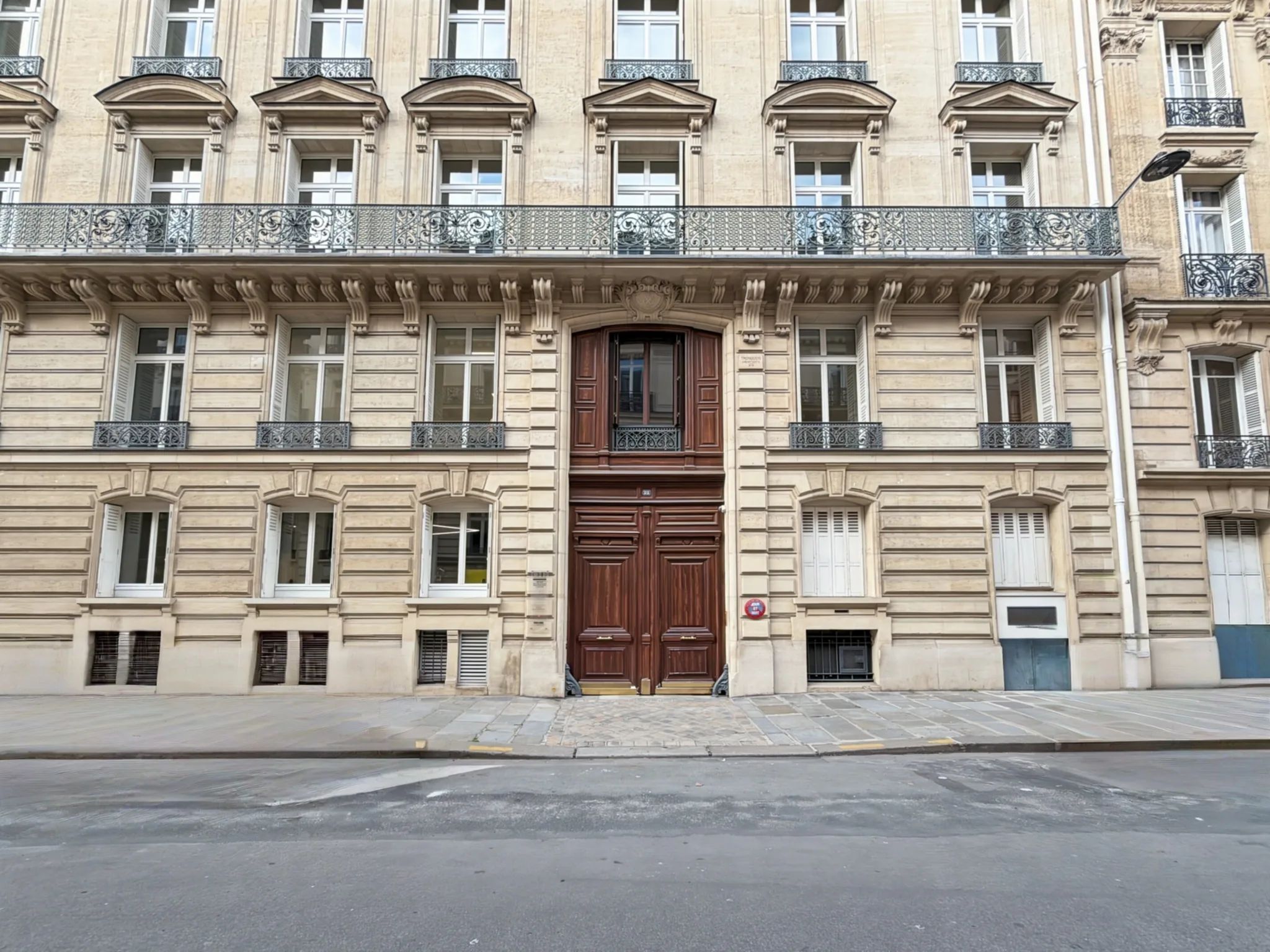 Coworking 6 m² – Paris (75008)