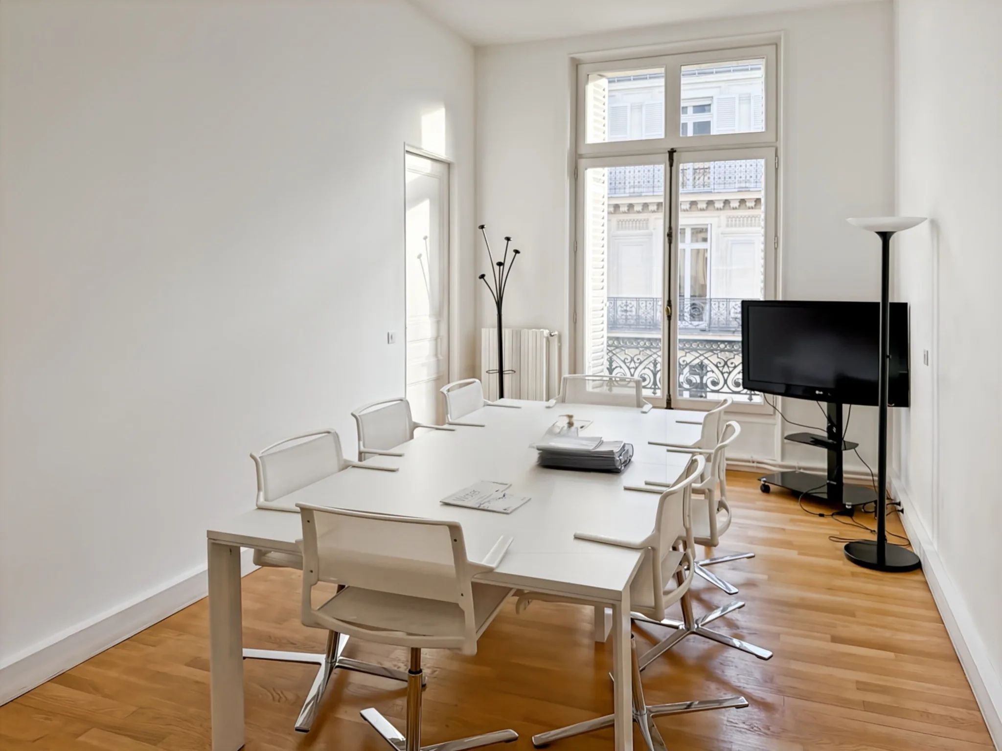 Coworking 6 m² – Paris (75008)