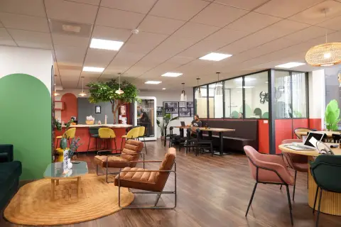 Coworking 7 m² – Puteaux (92800)