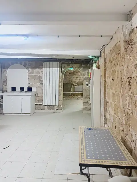 Commerce 123 m² – Paris (75010)