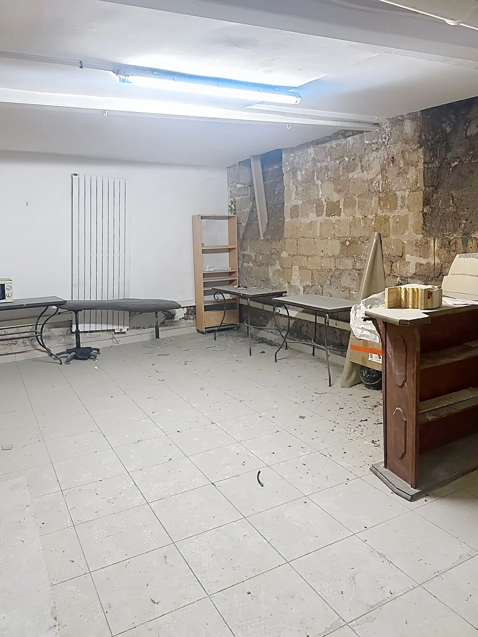 Commerce 123 m² – Paris (75010)