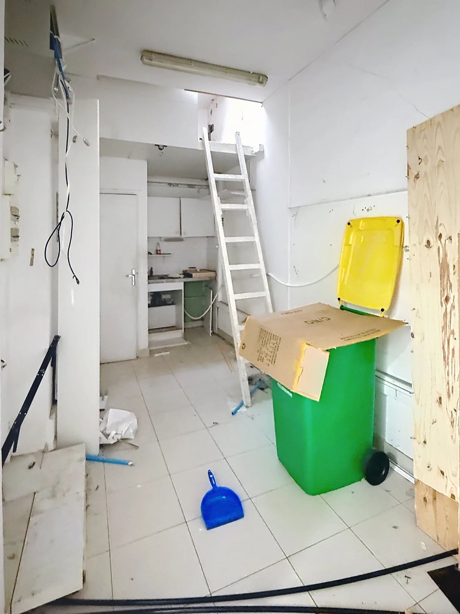 Commerce 123 m² – Paris (75010)