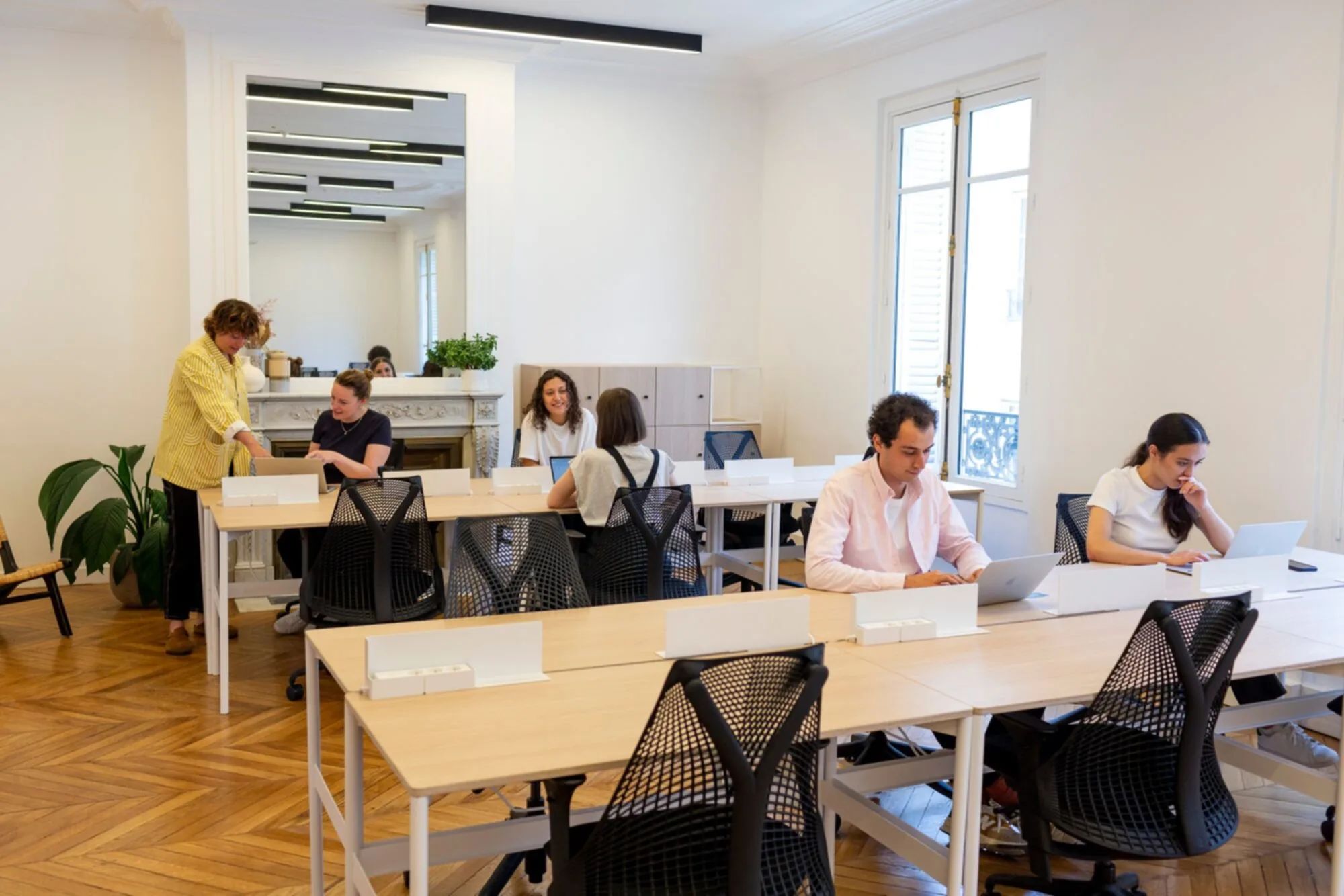Bureau 201 m² – Paris (75008)