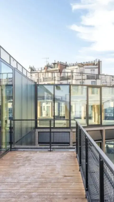 Bureau 360 m² – Paris (75010)