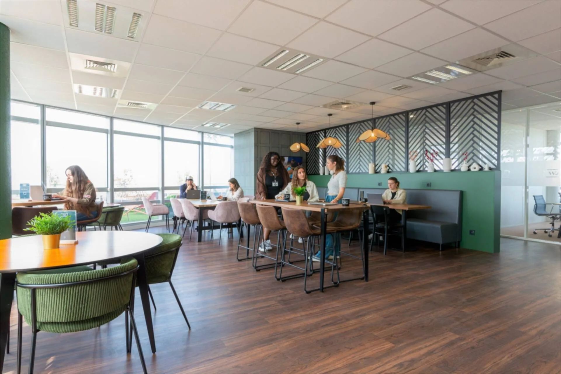 Bureau 147 m² – Saint-Denis (93200)
