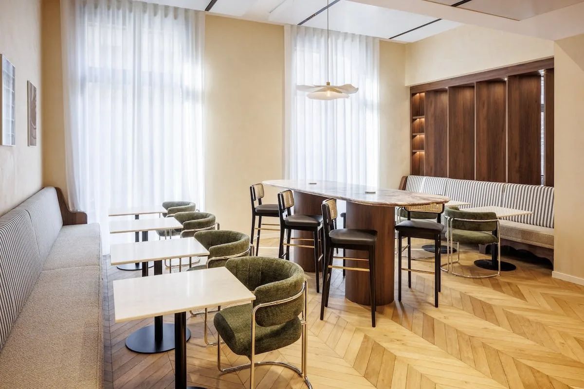 Bureau 248 m² – Paris (75009)