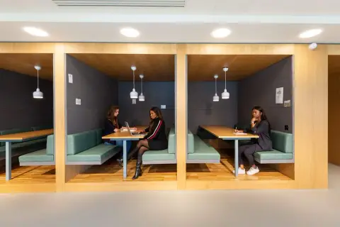 Coworking – Puteaux (92800)