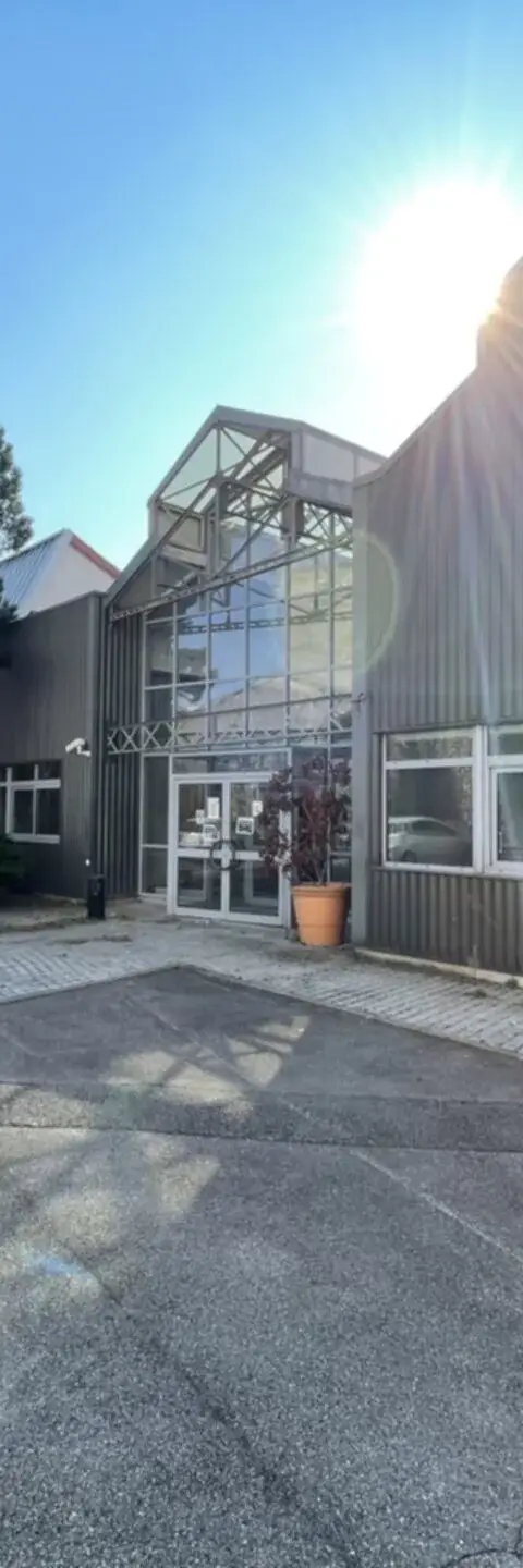 Bureau 3 085 m² – Malakoff (92240)