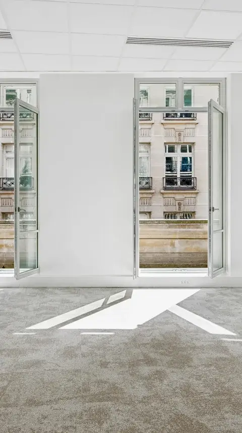 Bureau 409 m² – Paris (75009)