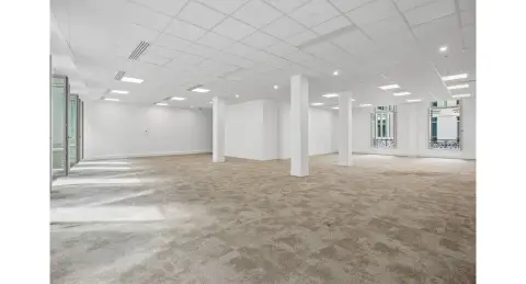 Bureau 409 m² – Paris (75009)