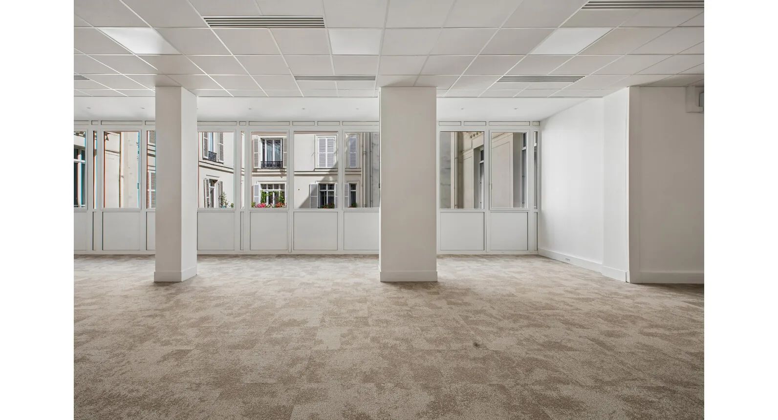 Bureau 409 m² – Paris (75009)