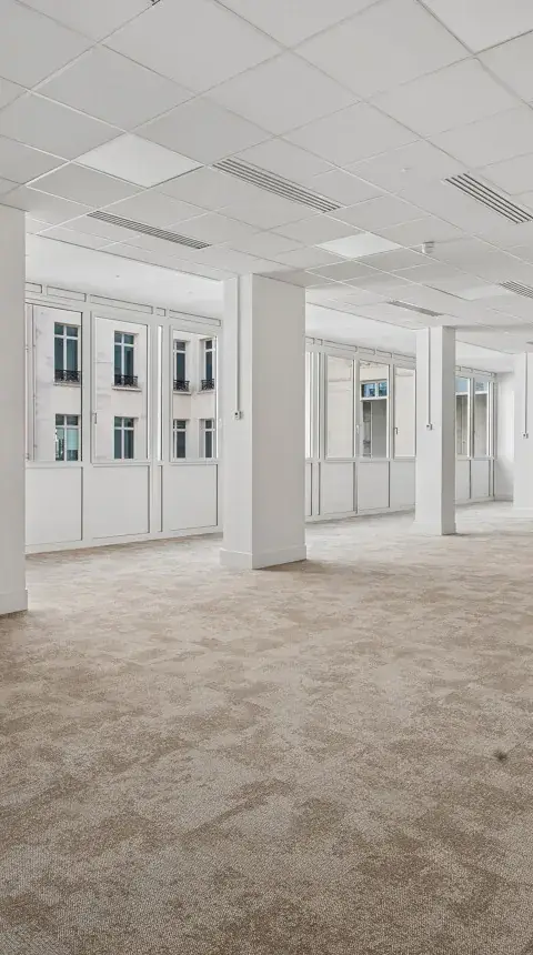 Bureau 409 m² – Paris (75009)