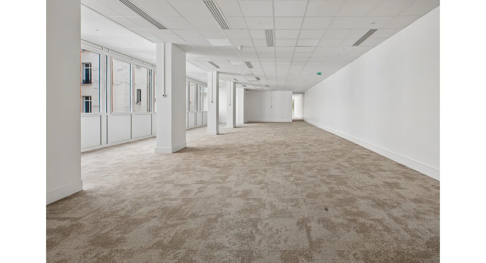 Bureau 409 m² – Paris (75009)