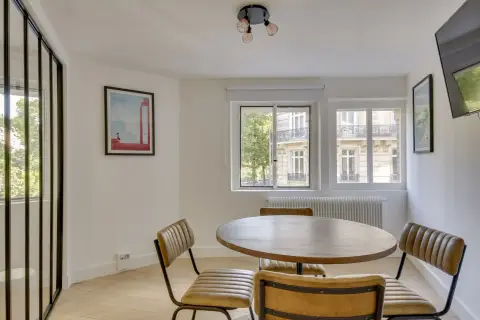 Commerce 62 m² – Paris (75017)