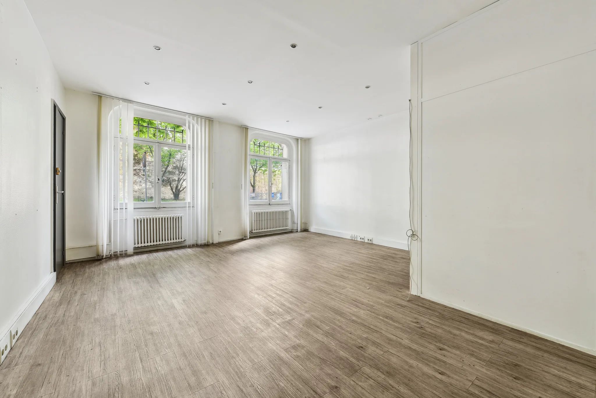 Bureau 606 m² – Paris (75016)