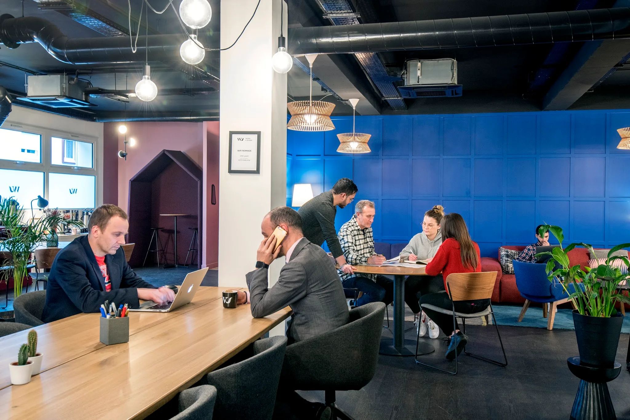 Bureau 92 625 m² – Clichy (92110)