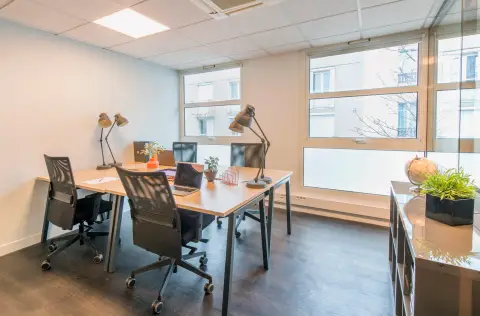 Bureau 92 625 m² – Clichy (92110)