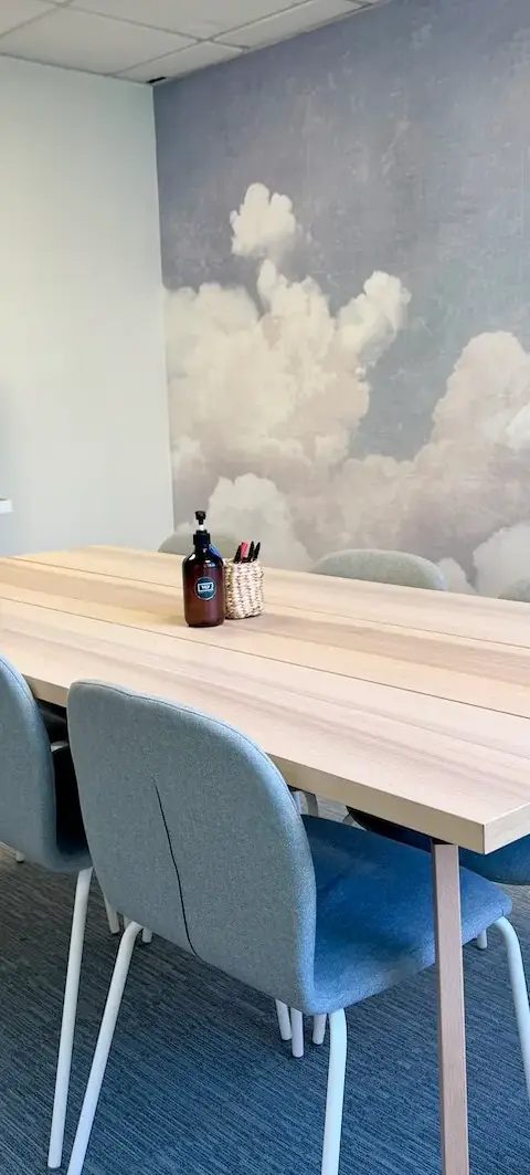 Bureau 92 625 m² – Clichy (92110)