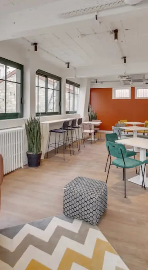 Bureau 280 m² – Paris (75019)
