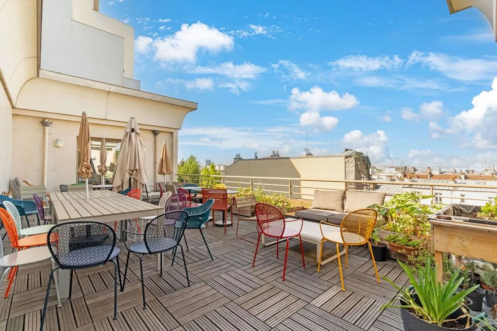 Bureau 170 m² – Paris (75011)