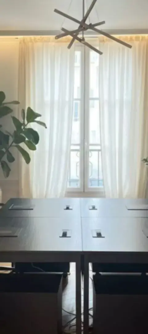 Bureau – Paris (75008)