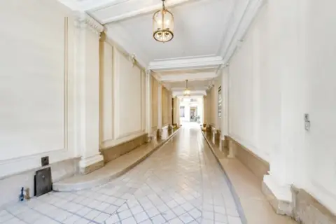 Bureau 580 m² – Paris (75009)