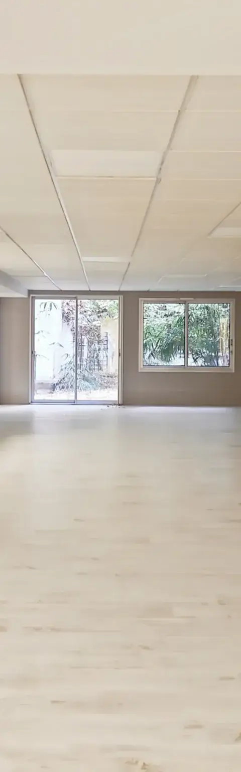 Bureau 421 m² – Paris (75015)