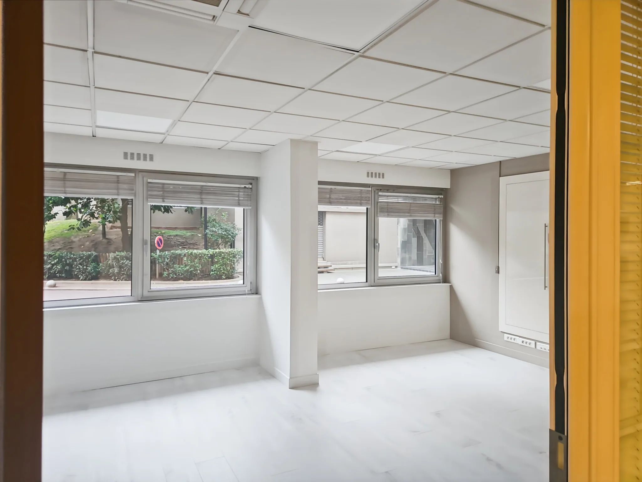 Bureau 421 m² – Paris (75015)