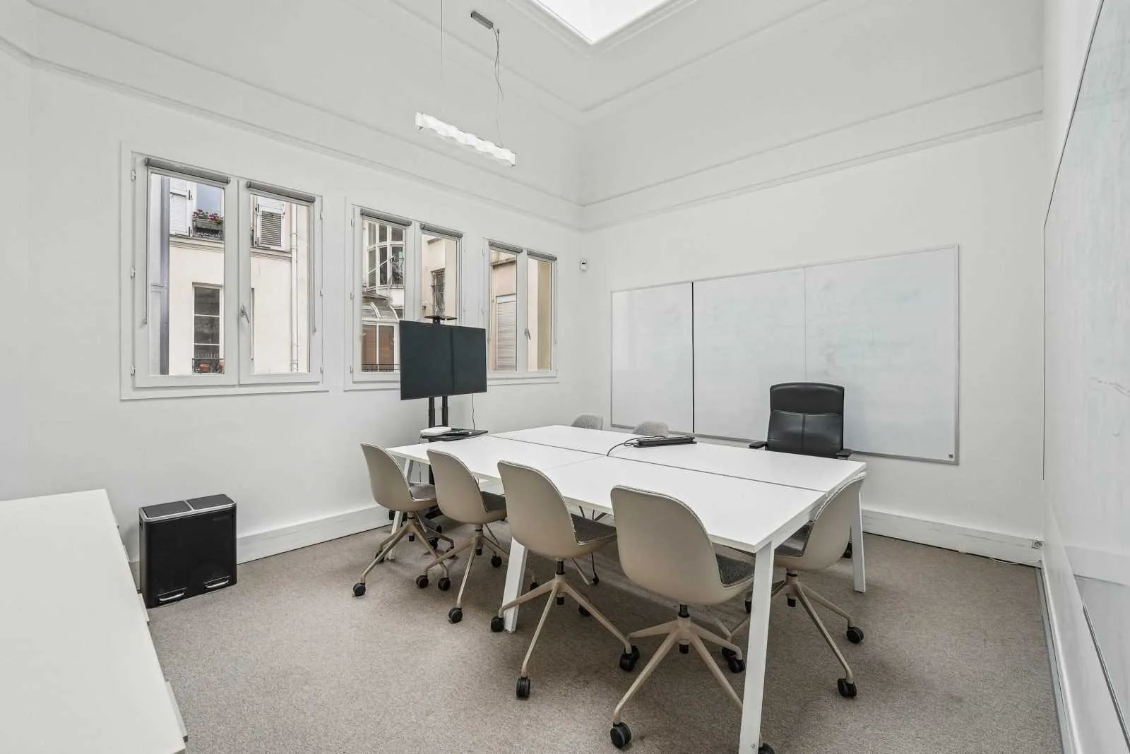 Bureau 1 482 m² – Paris (75010)